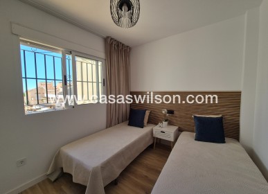 Sale - Townhouse - Alicante - La Florida