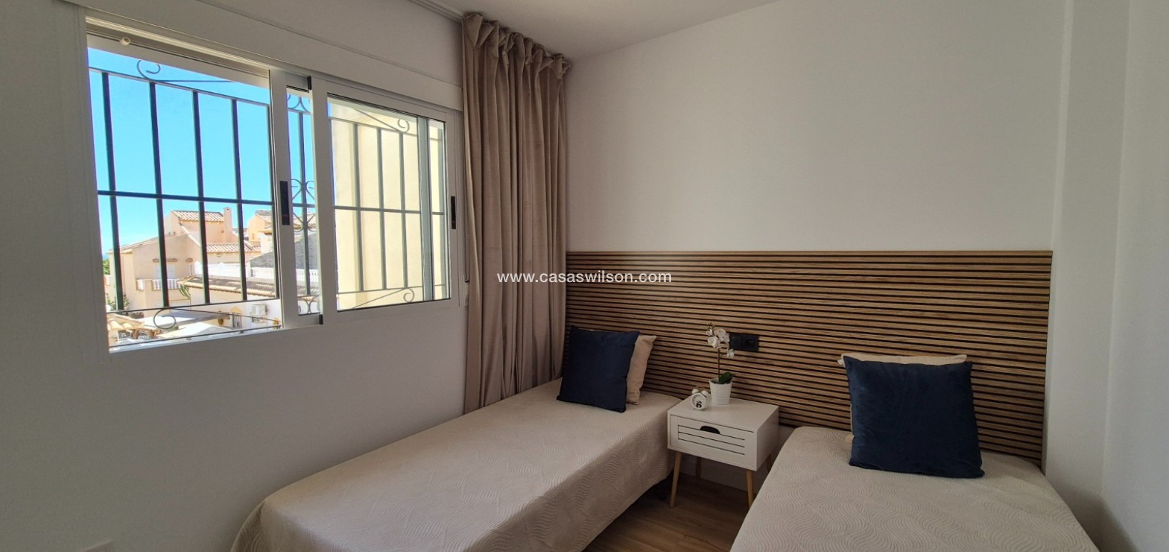 Sale - Townhouse - Alicante - La Florida