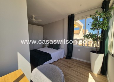 Sale - Townhouse - Alicante - La Florida