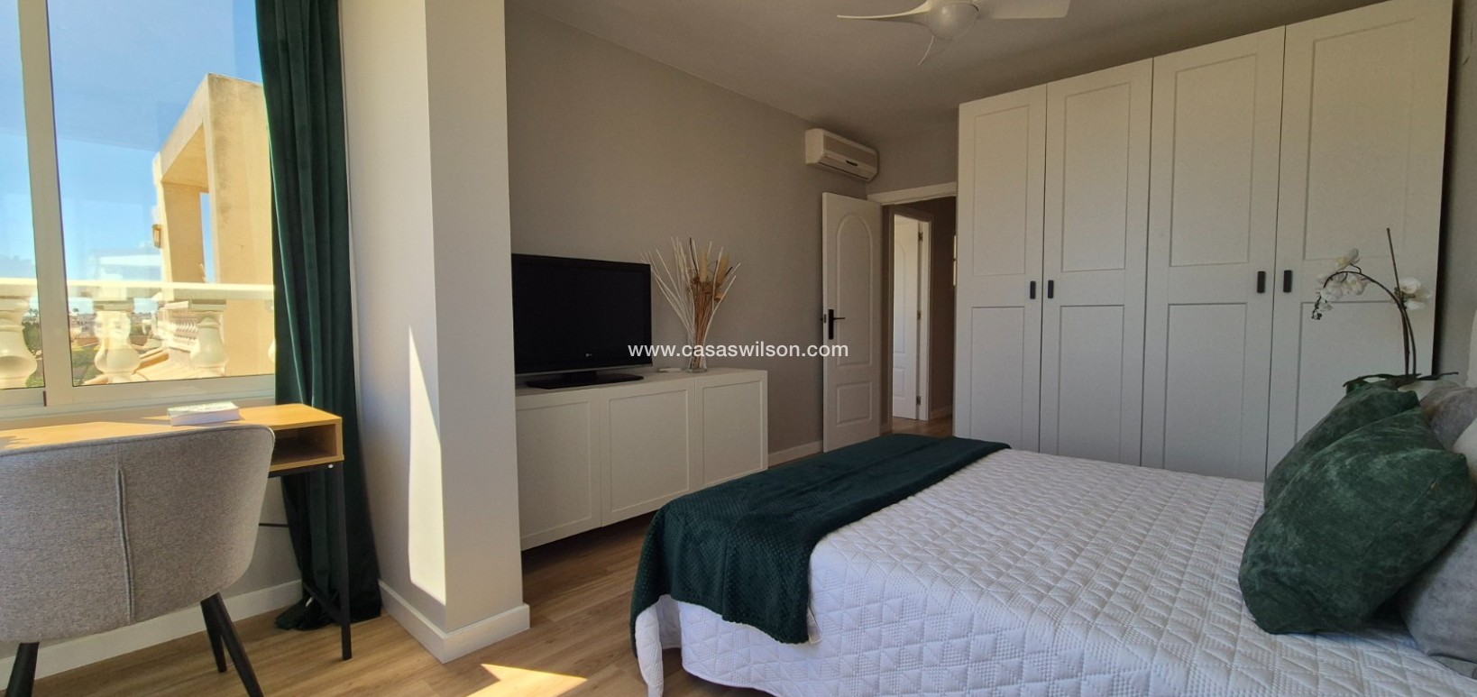 Sale - Townhouse - Alicante - La Florida