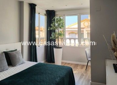 Sale - Townhouse - Alicante - La Florida