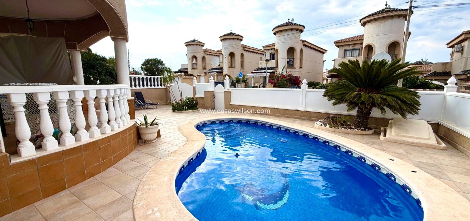 Sale - Villa - Orihuela Costa - Villamartín-Las Filipinas
