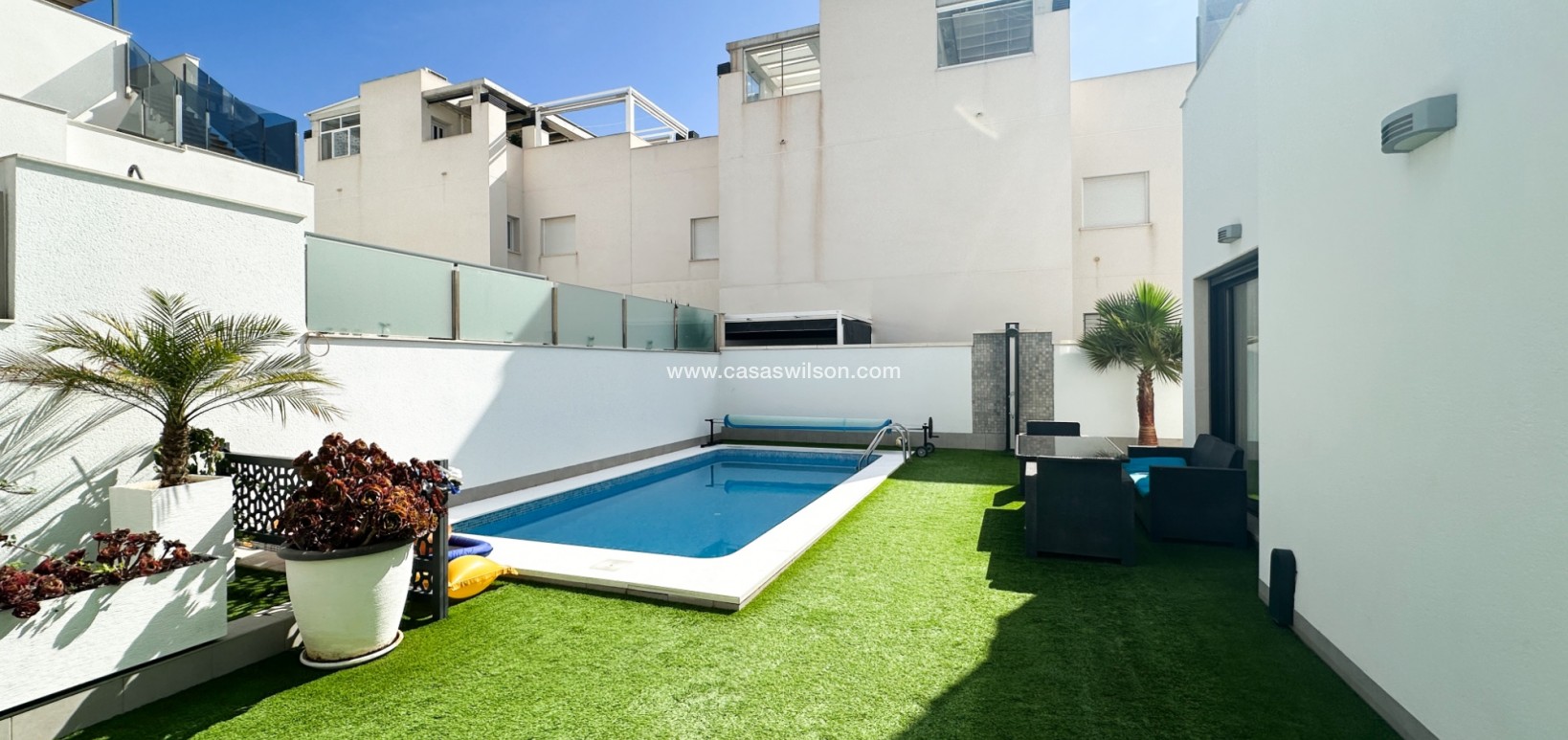 Sale - Villa - Torrevieja - Nueva Torrevieja - Aguas Nuevas