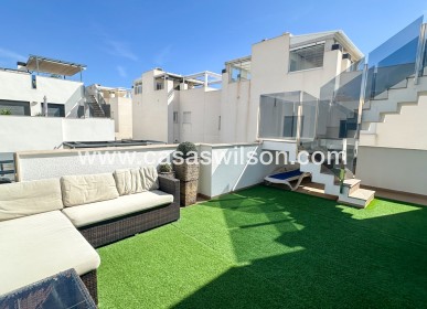 Sale - Villa - Torrevieja - Nueva Torrevieja - Aguas Nuevas