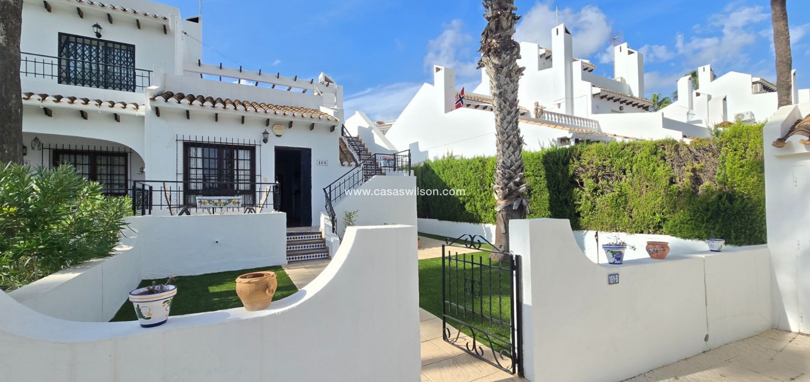 Sale - Townhouse * - Villamartin * - Los Dolses *