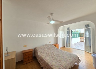 Sale - Townhouse * - Villamartin * - Los Dolses *