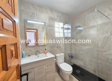 Sale - Townhouse * - Villamartin * - Los Dolses *
