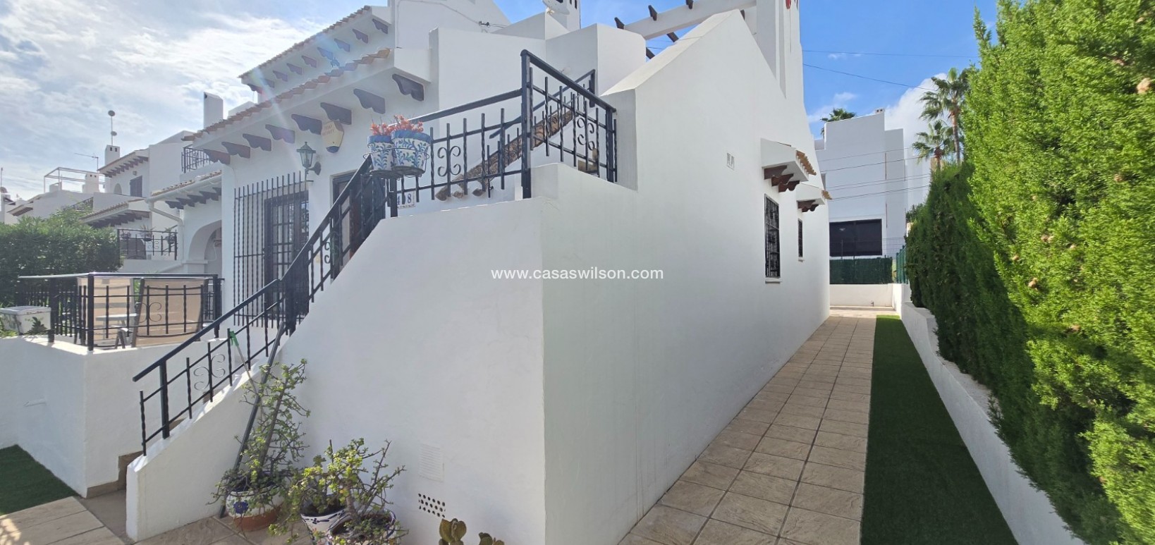Sale - Townhouse * - Villamartin * - Los Dolses *