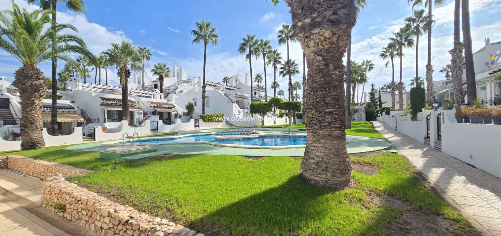 Sale - Townhouse * - Villamartin * - Los Dolses *