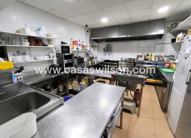 Bestaande bouw - commercial - Villamartin - Villamartín