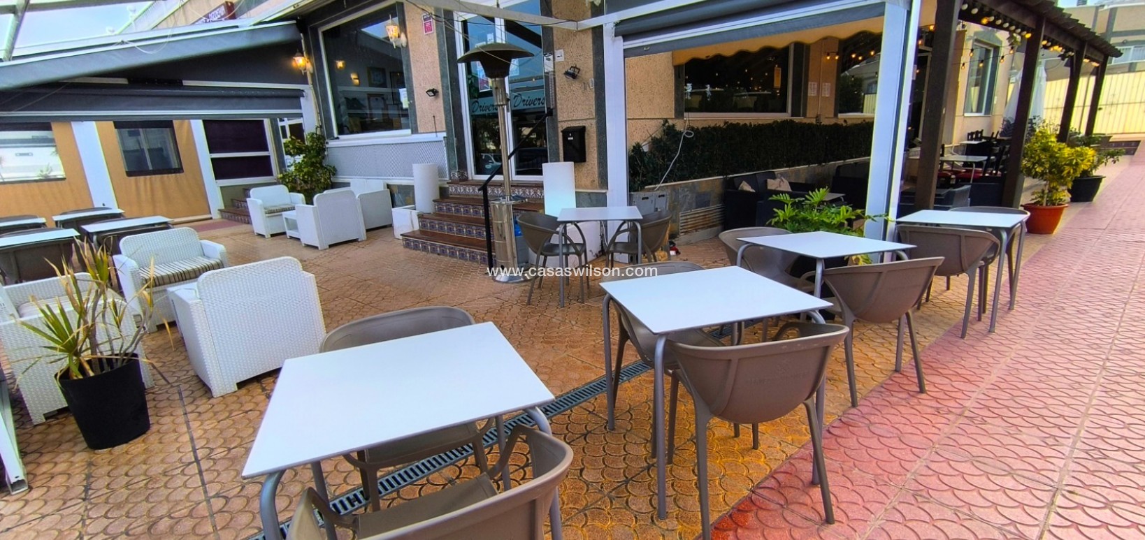 Bestaande bouw - commercial - Villamartin - Villamartín