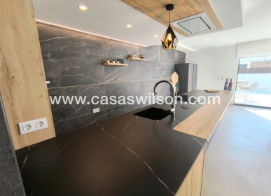 Sale - Villa - Algorfa