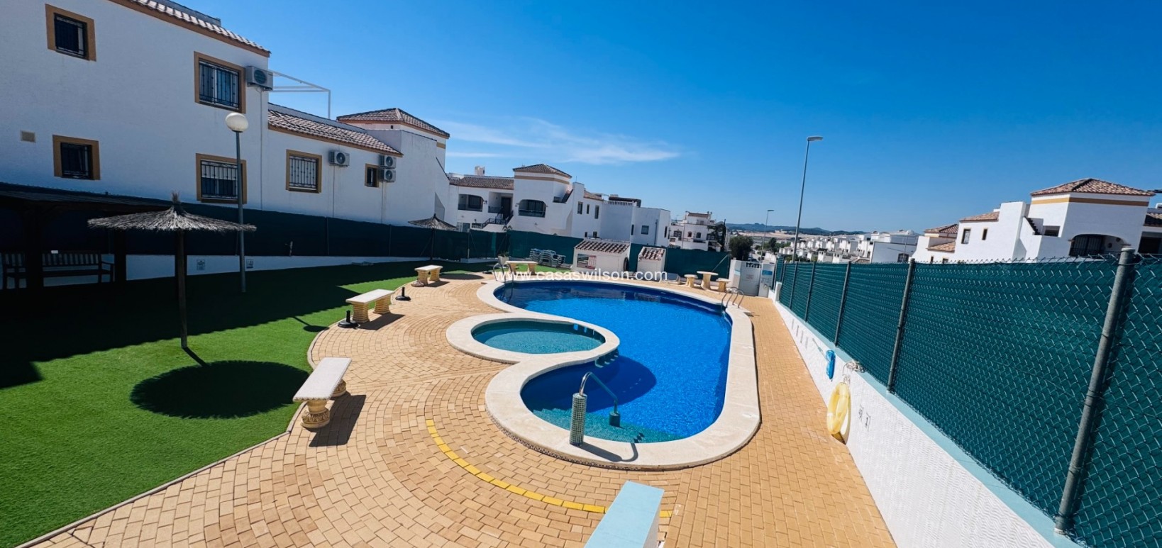 Sale - Appartement - Orihuela - Vistabella Golf