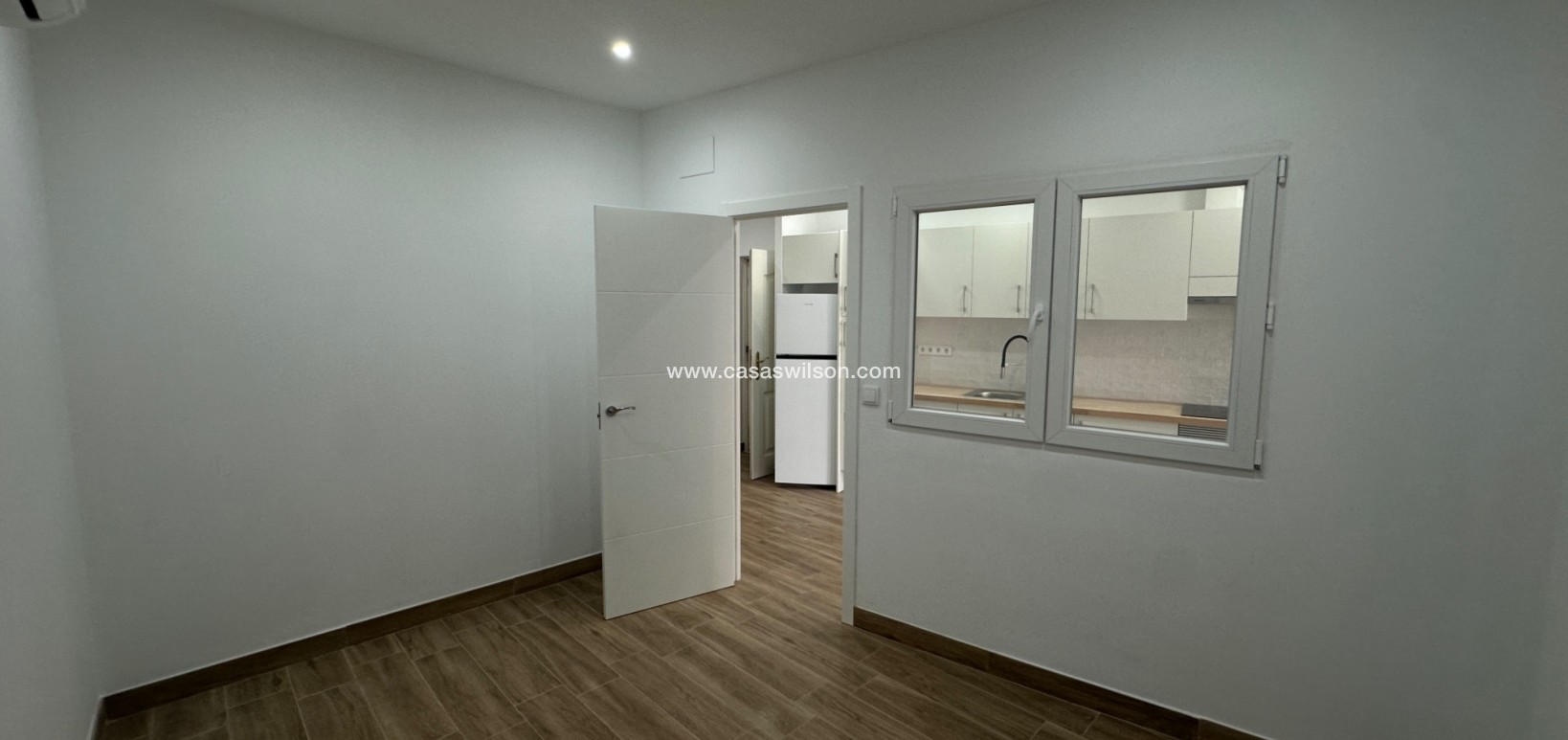 Sale - Appartement - Torrevieja - Centro