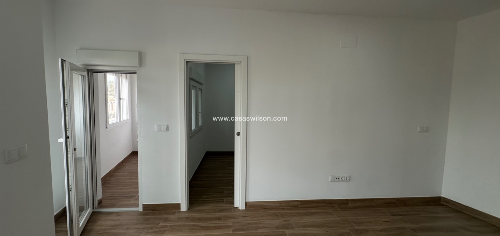 Sale - Appartement - Torrevieja - Centro