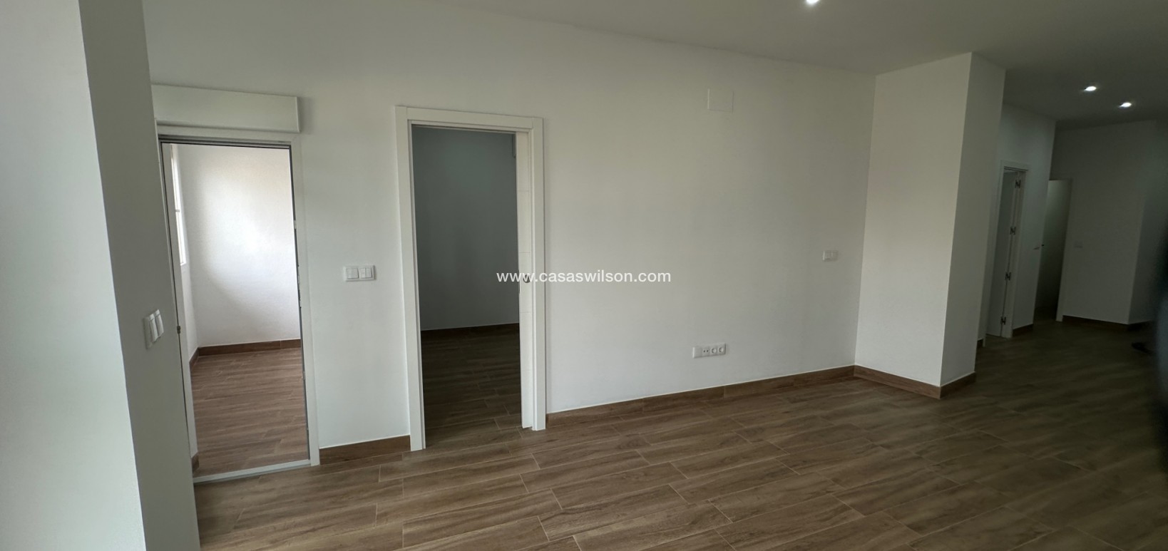 Sale - Appartement - Torrevieja - Centro