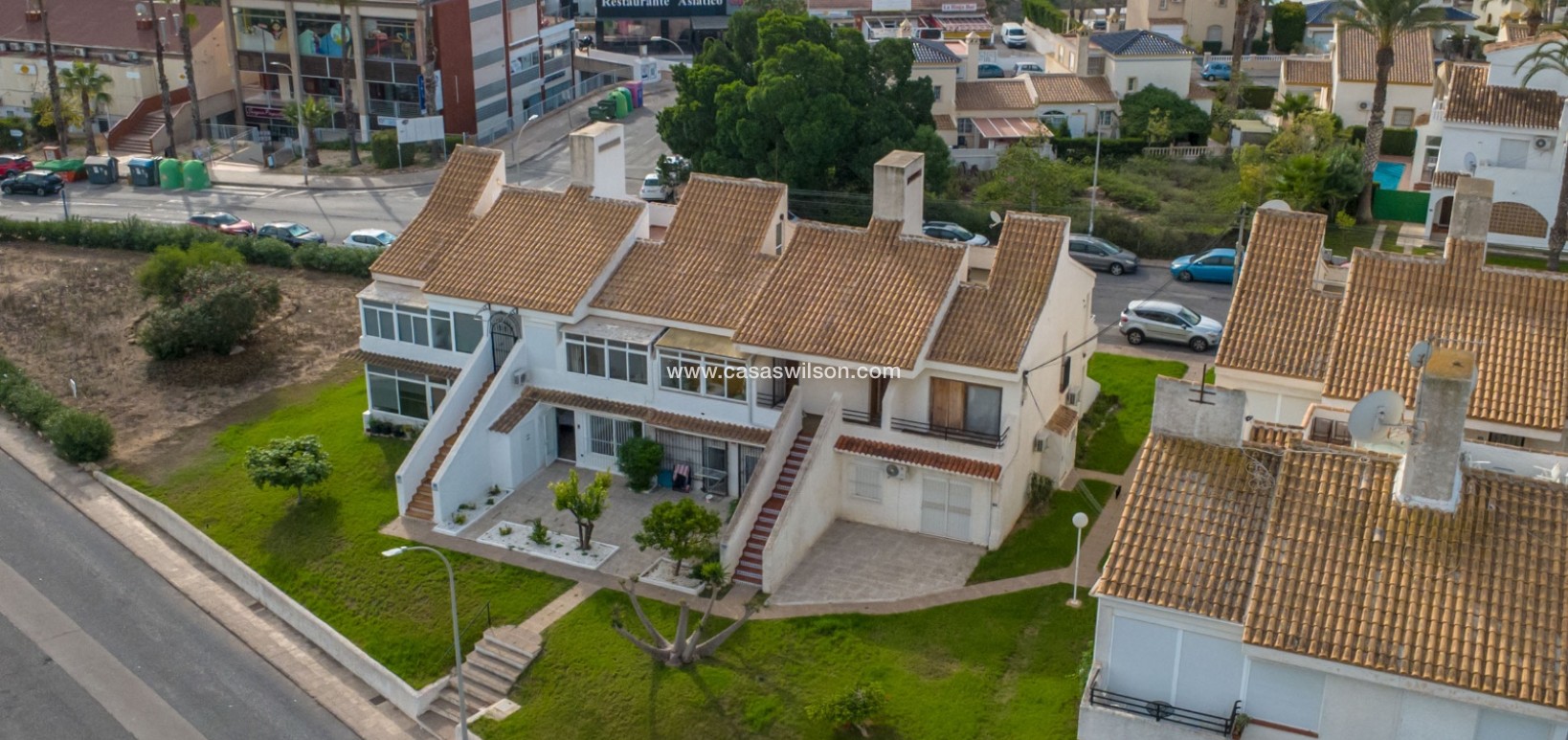 Sale - Bungalow - Orihuela - Villamartin