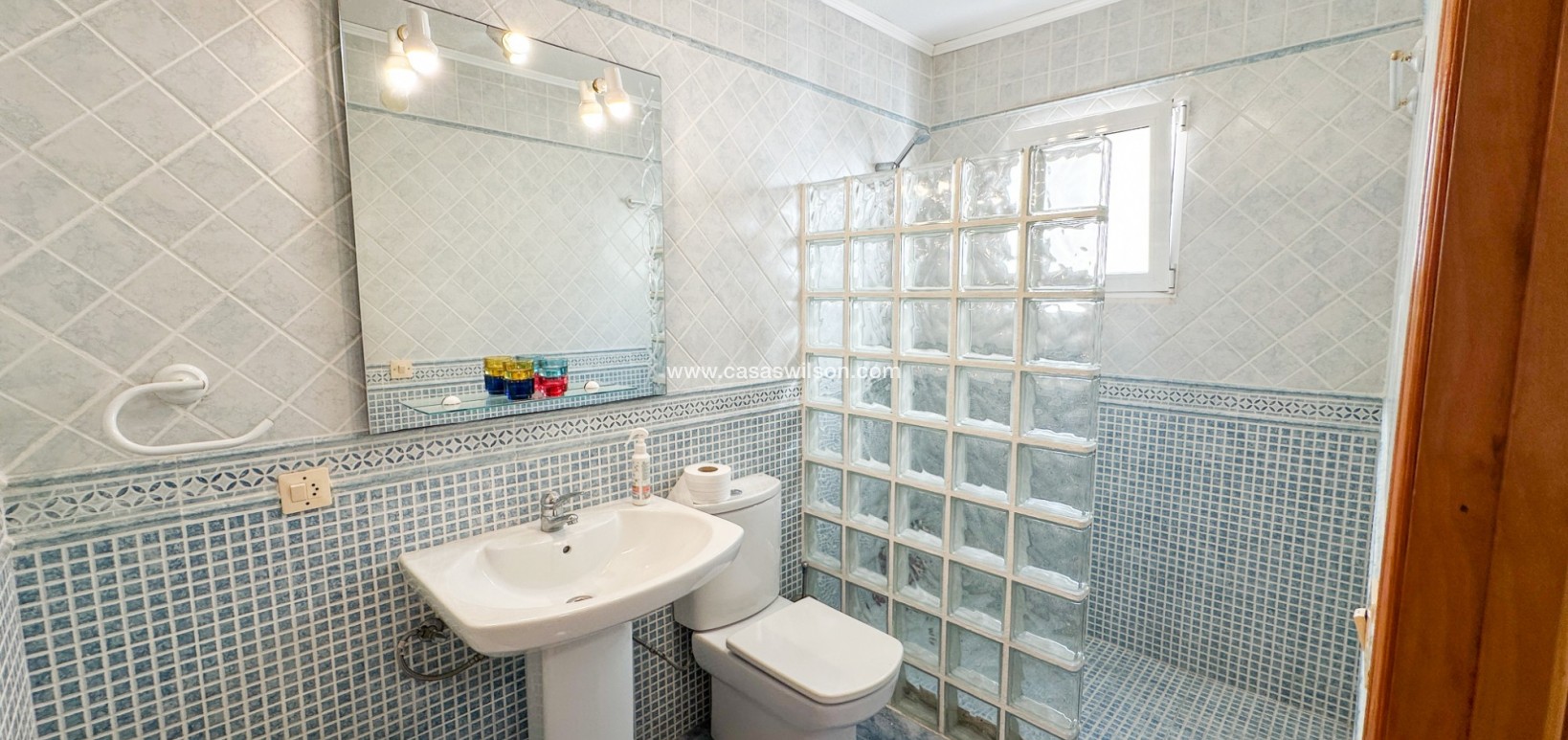 Sale - Townhouse - Orihuela Costa - Playa Flamenca