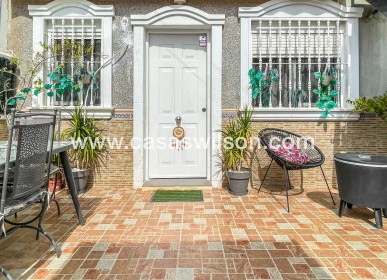 Sale - Bungalow - Torrevieja - La Siesta - El Salado -  Torreta