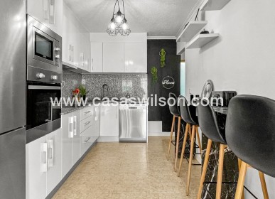 Sale - Bungalow - Torrevieja - La Siesta - El Salado -  Torreta