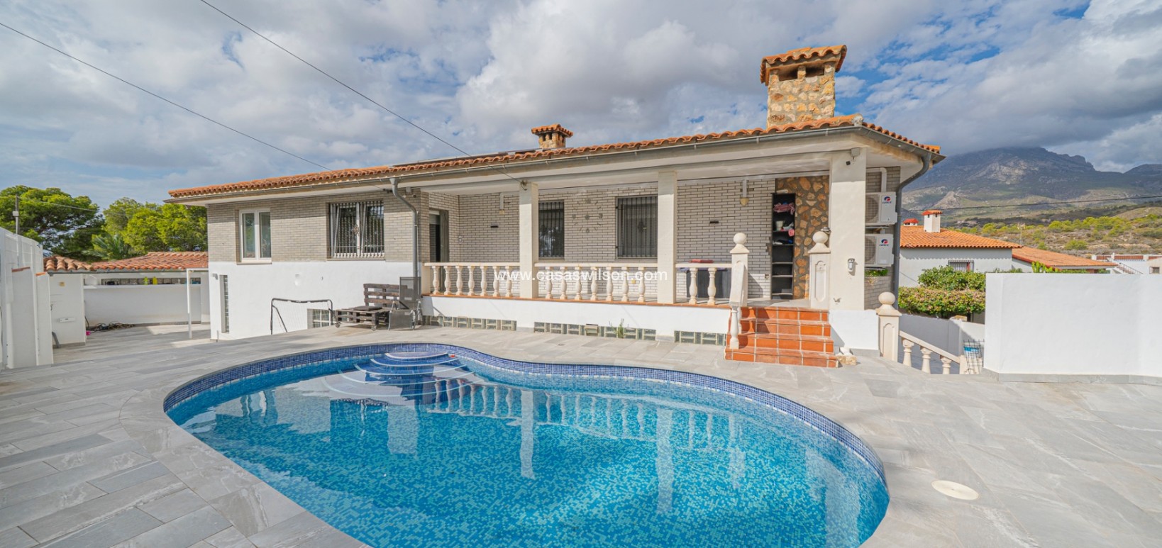 Sale - Villa - La Nucía - Panorama
