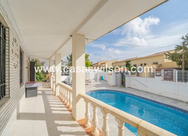 Sale - Villa - La Nucía - Panorama