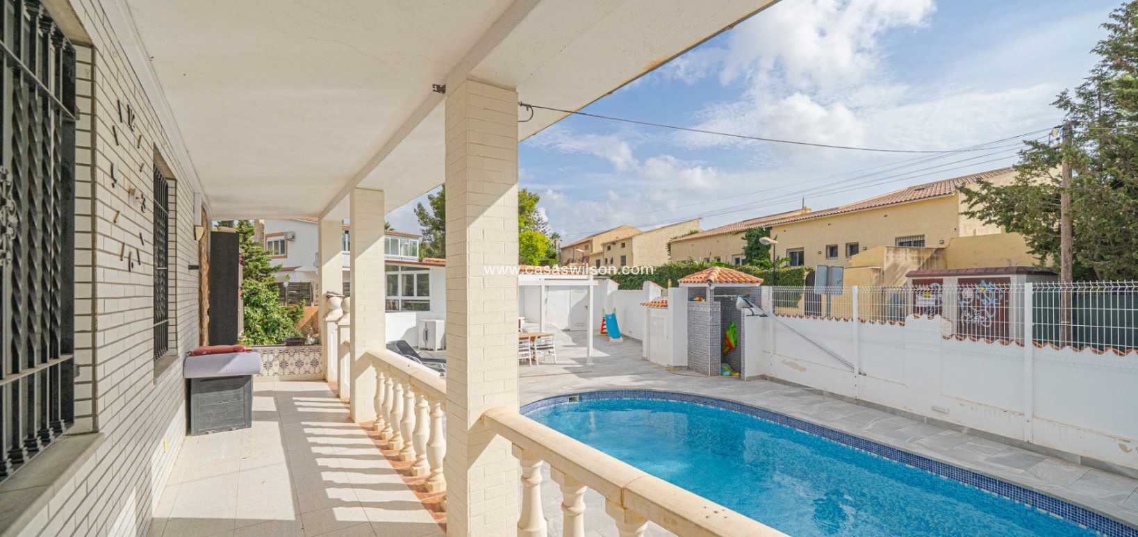Sale - Villa - La Nucía - Panorama