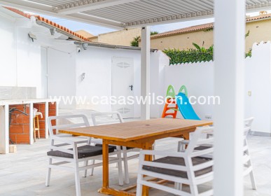 Sale - Villa - La Nucía - Panorama