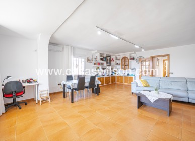 Sale - Villa - La Nucía - Panorama