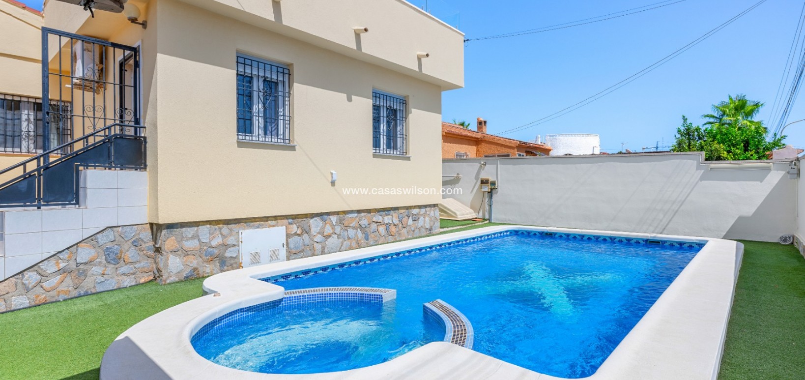 Sale - Villa - Ciudad Quesada - Center
