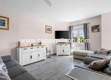 Sale - Villa - Ciudad Quesada - Center