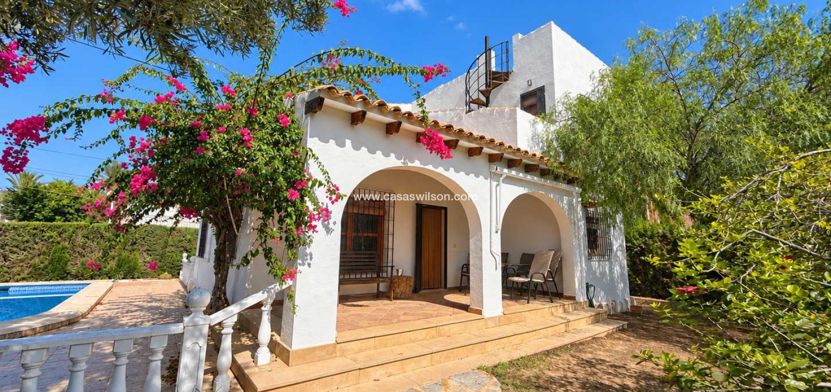 Sale - Villa - Cabo Roig