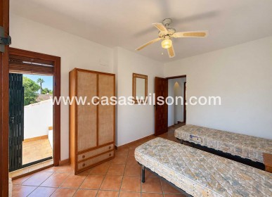 Sale - Villa - Cabo Roig
