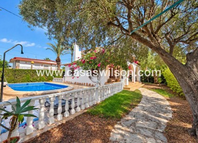 Sale - Villa - Cabo Roig