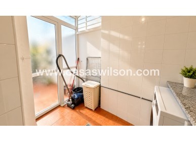 Sale - Bungalow - Punta Prima - La Ciñuelica