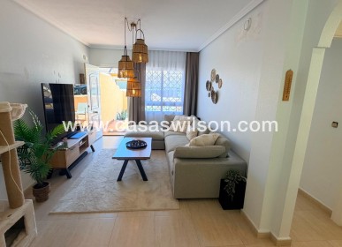 Sale - Villa - Los Montesinos - Urbanizacion montesol
