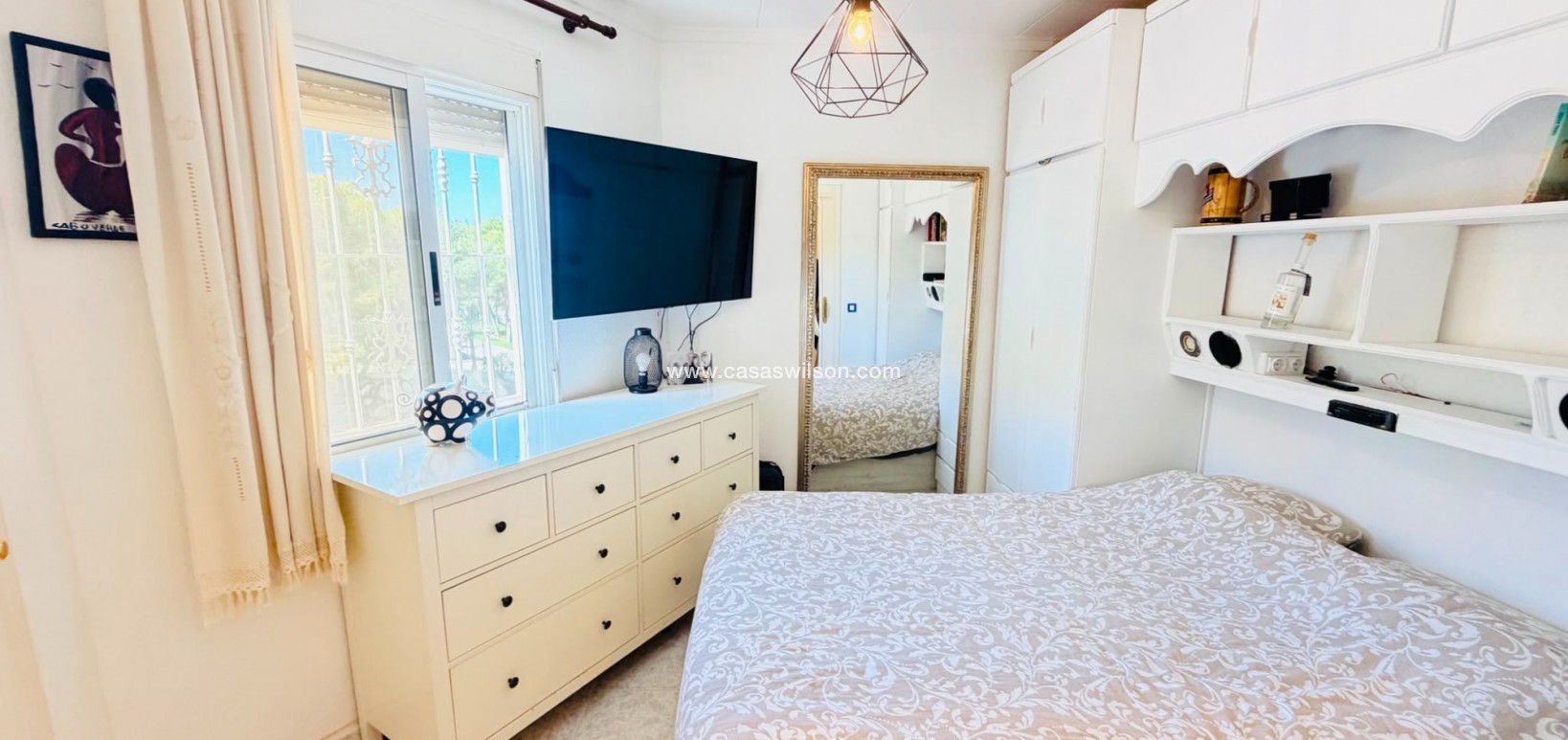 Sale - Apartment - San Miguel de Salinas