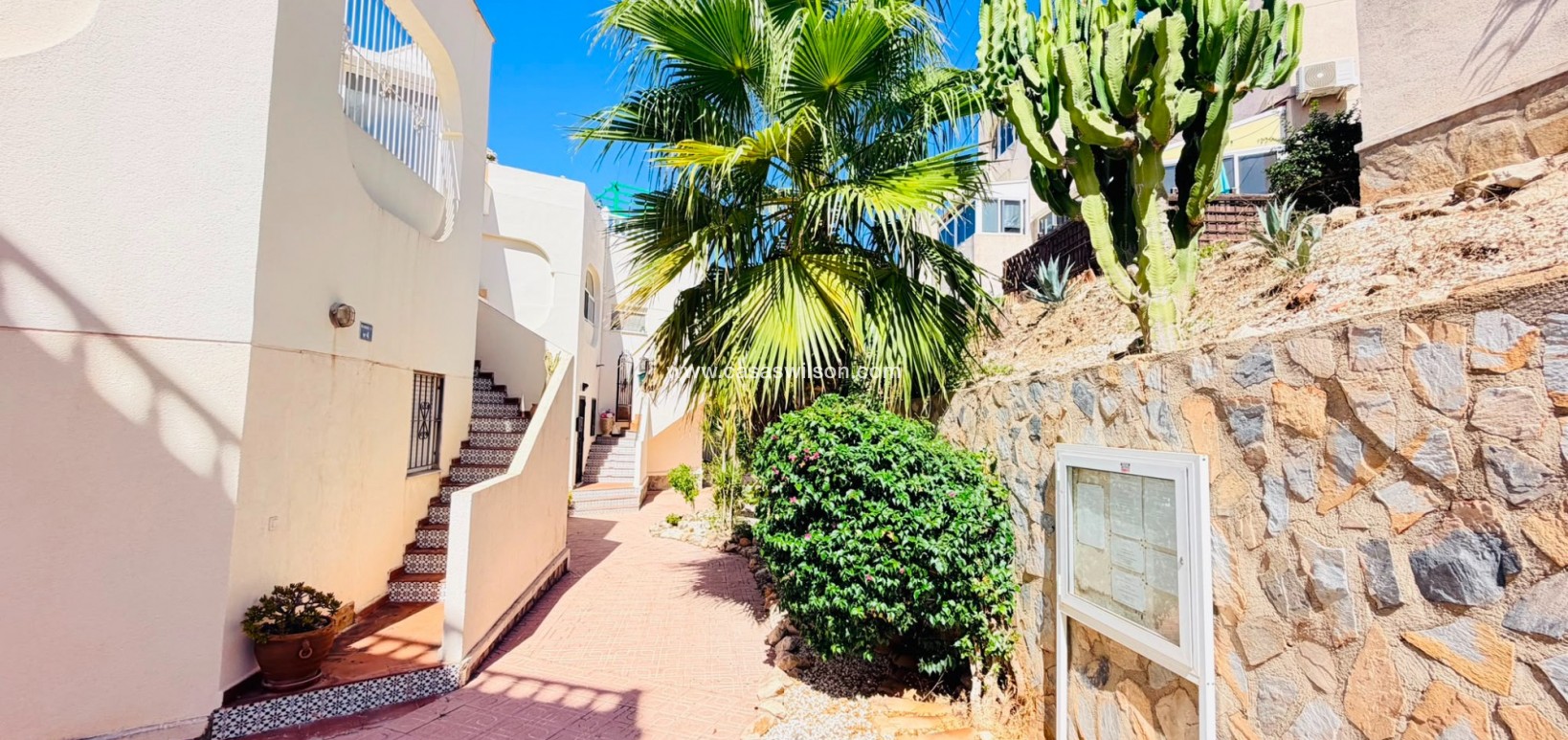 Sale - Apartment - San Miguel de Salinas