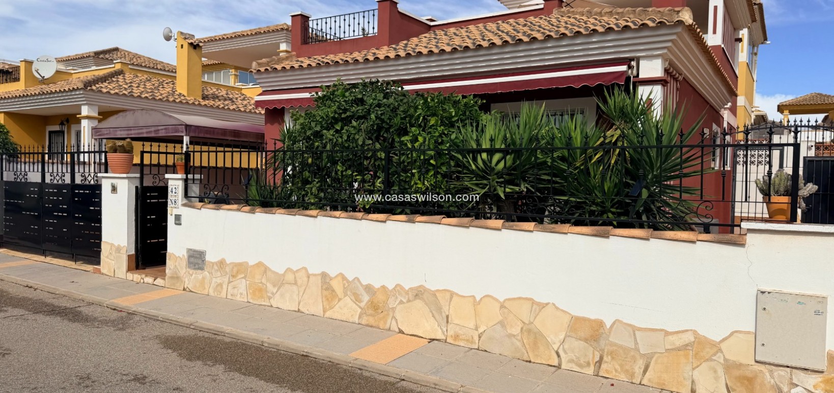 Bestaande bouw - Villa - Orihuela - Entre Naranjos - Vistabella
