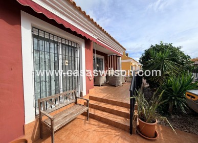 Bestaande bouw - Villa - Orihuela - Entre Naranjos - Vistabella