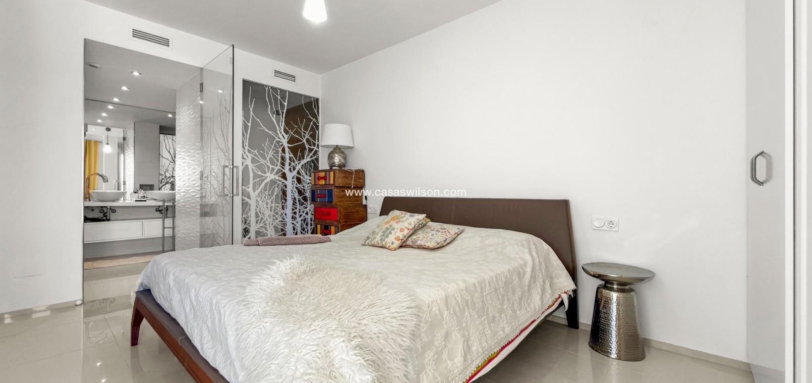 Sale - Apartment - Orihuela Costa - La Zenia