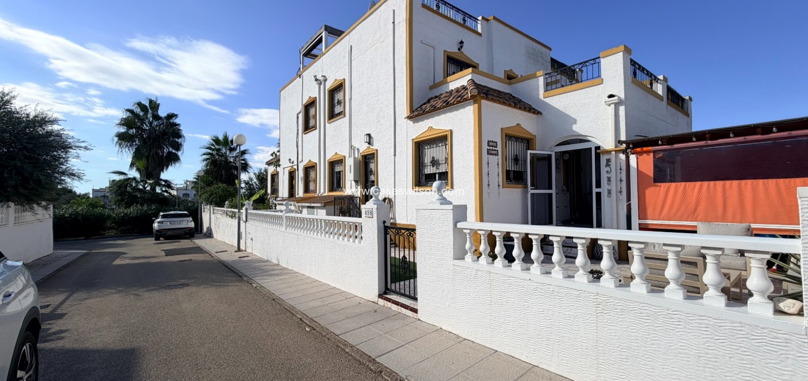 Sale - Townhouse - Orihuela - Entre Naranjos Vistabella