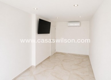Venta - Adosado - Torrevieja - Los Balcones